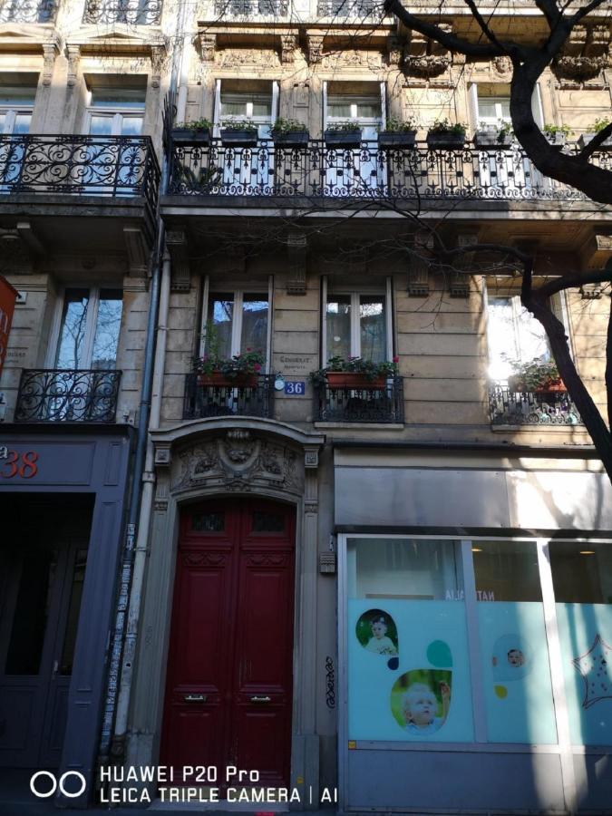 08 Design Flat Republique Lejlighed Paris Eksteriør billede